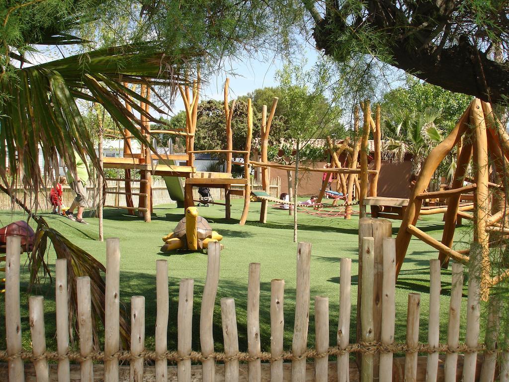 Mobil Home, Les Prairies De La Grimaud